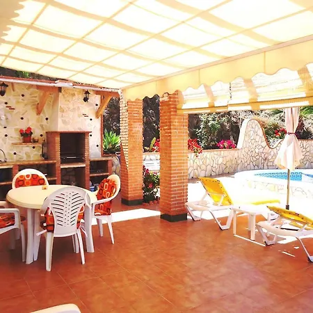 Peperent Al-andalus Villa