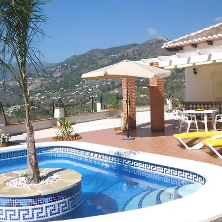 Peperent Al-andalus Villa